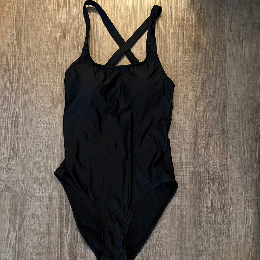 Quince Italian Cross Back One Piece Swimsuit Small Black Minimalist Swim